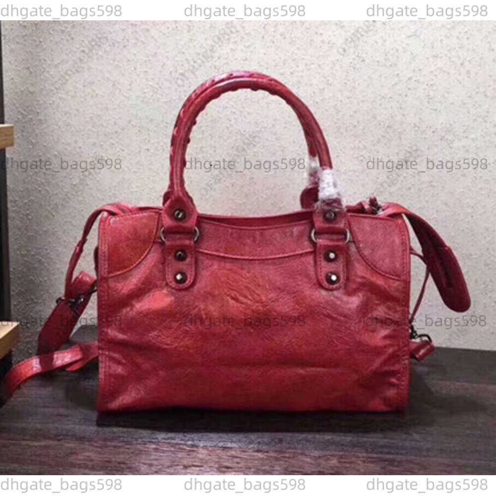 Classic Vintage Tassel Chain City Mini Bags Lady Real Leather Luxury Hnadbag Designer Purse Top-Handle Shoulder Studs Rivet Solid Rivets Crossbody M