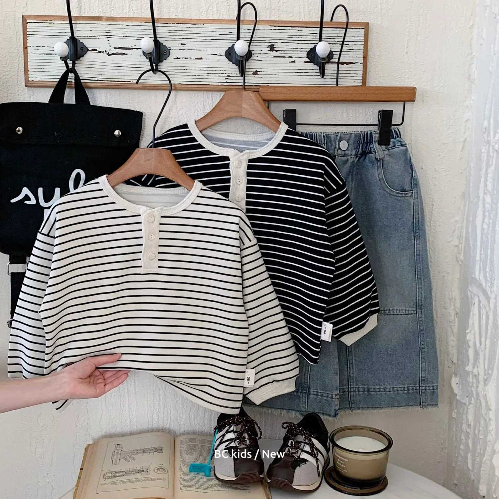Baby Boys Tops Autumn Fashion Striped Button Round Neck Toddler Boys Tshirt Simple Casual Long Sleeves Kids Baby Boys Shirts Z250826