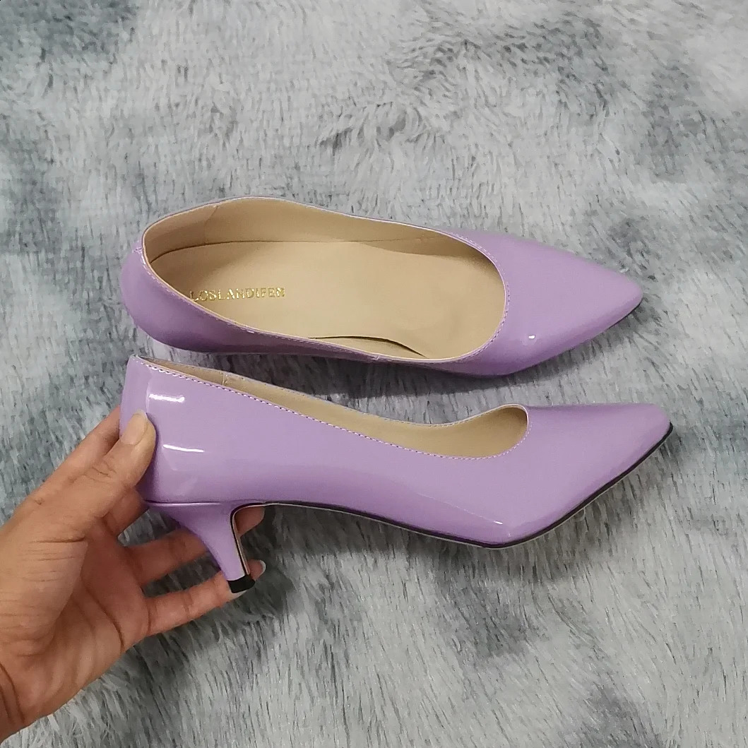 Classic Sexy Pointed Toes 5cm Low Med Kitten High Heels Women Pumps Shoes Spring Dress Wedding Shoes Big Size 35-42 250821