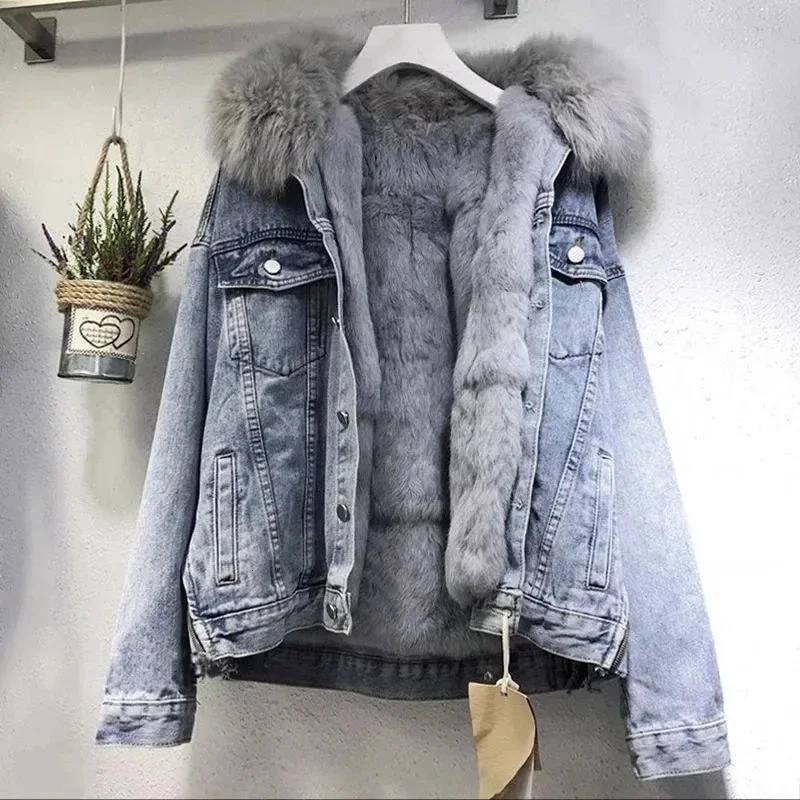 Winter Women Warm Basic Coat Big Fur Collar Denim Jacket Female Cold Motorcycle Jackets Outerwear Fleece Thick Casual Overcoat 250825