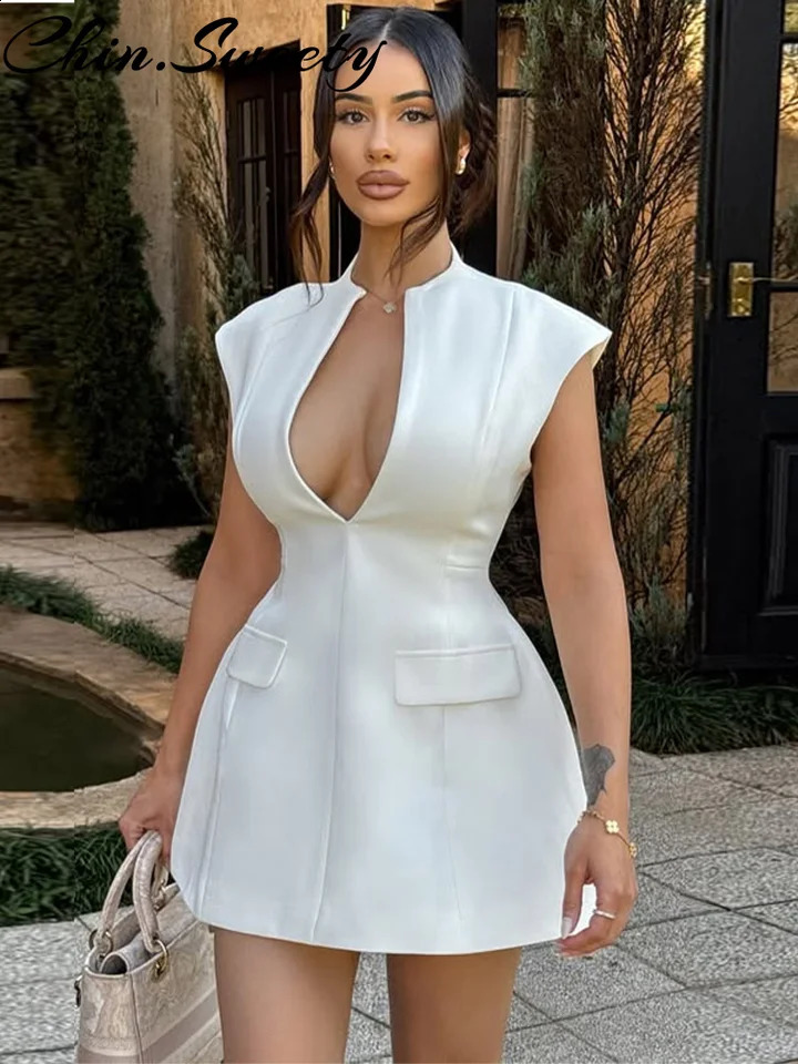 Urban Deep Vneck Min Women Dress Sexy Sleeveless Pleated Empire Mock Pocket Female Dresses 2025 Spring Summer Fashion Lady Robe 250826