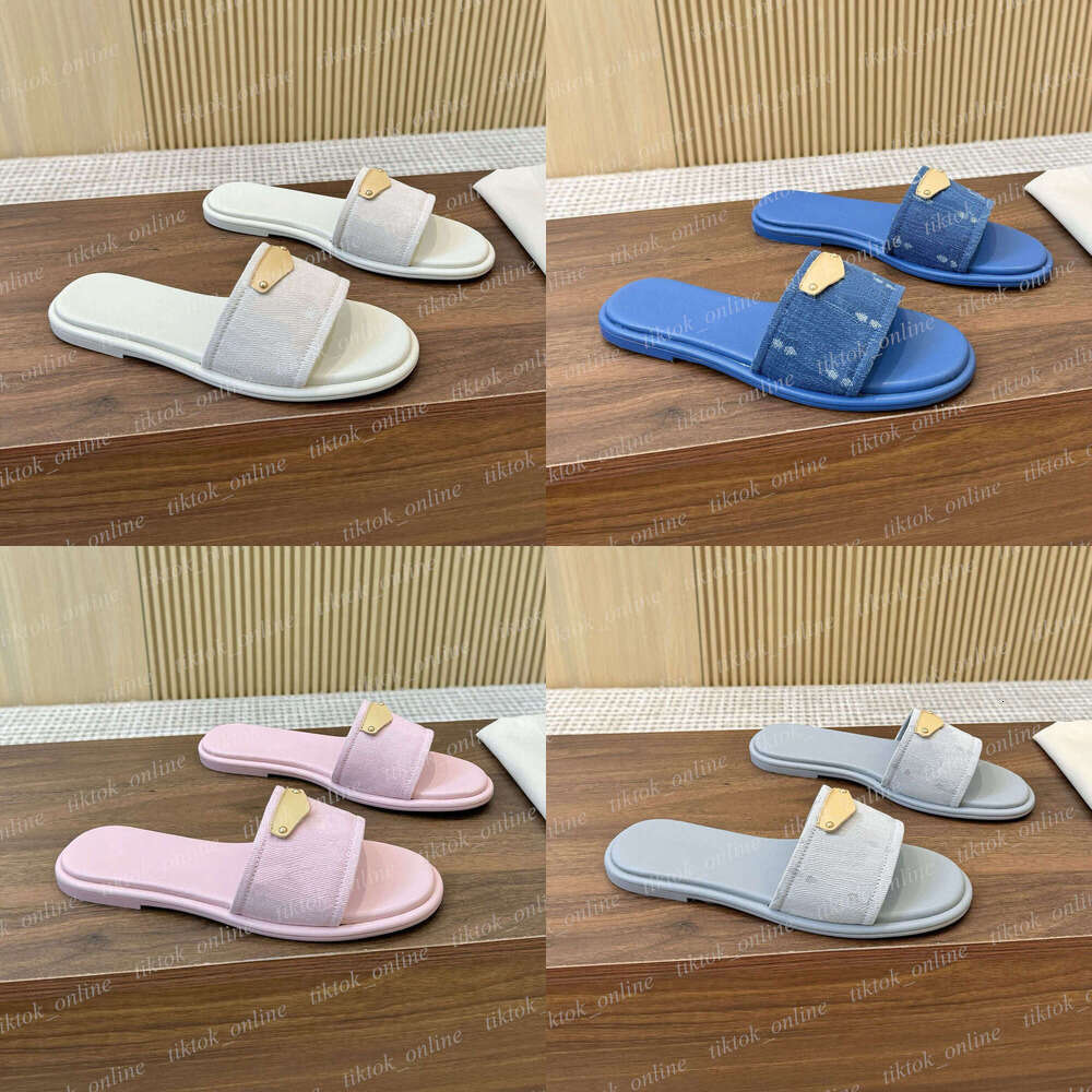 Designer Slippers women's Embroider Slide Women Letter Fashion Summer Sandals Beach Female Flip Flop Slipper Vacation Low Heel Flat Sandal Shoe