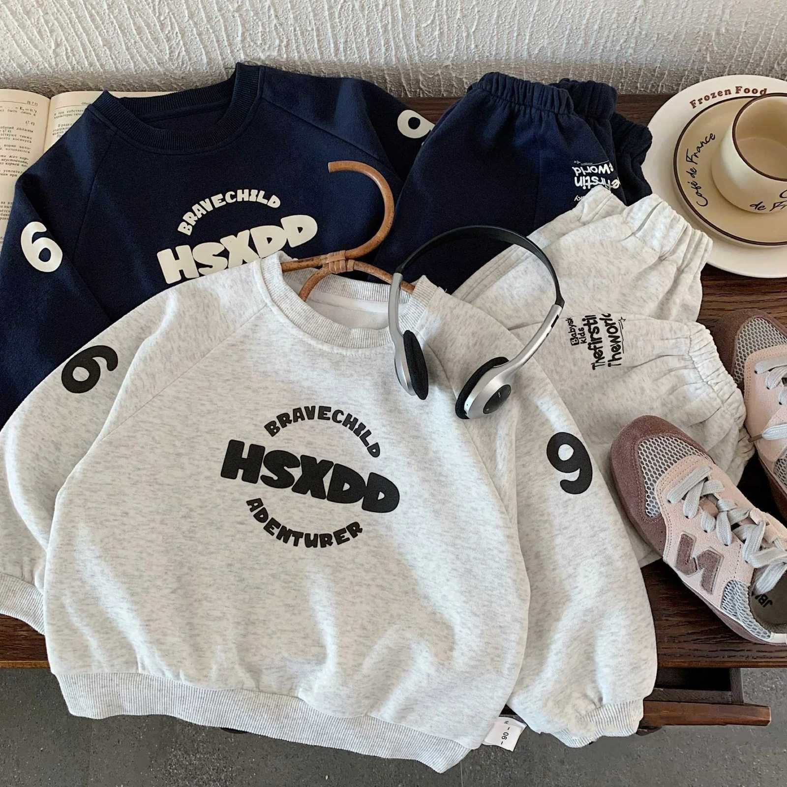 Autumn Baby Boy Sets Round Neck SweatshirtElastic Waist Sweatpant Toddler Boys Sport Sets Long Sleeves Loose Kids Baby Boy Sets Z250826