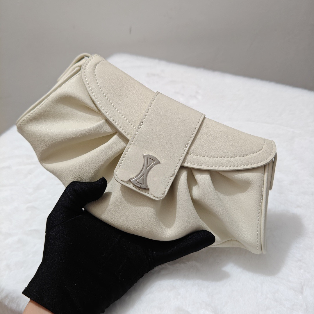 Top designer bag women underarm bag with Genuine Leather head diagonal Triomp patent leather crocodile metal letter pattern straddle shoulder bagfre
