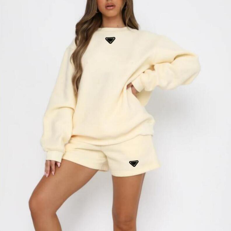 Spring Fall women's tech juicy tracksuit loose versatile womens body tracksuit casual sweatshirt shorts set designer two piece sets girl clothe