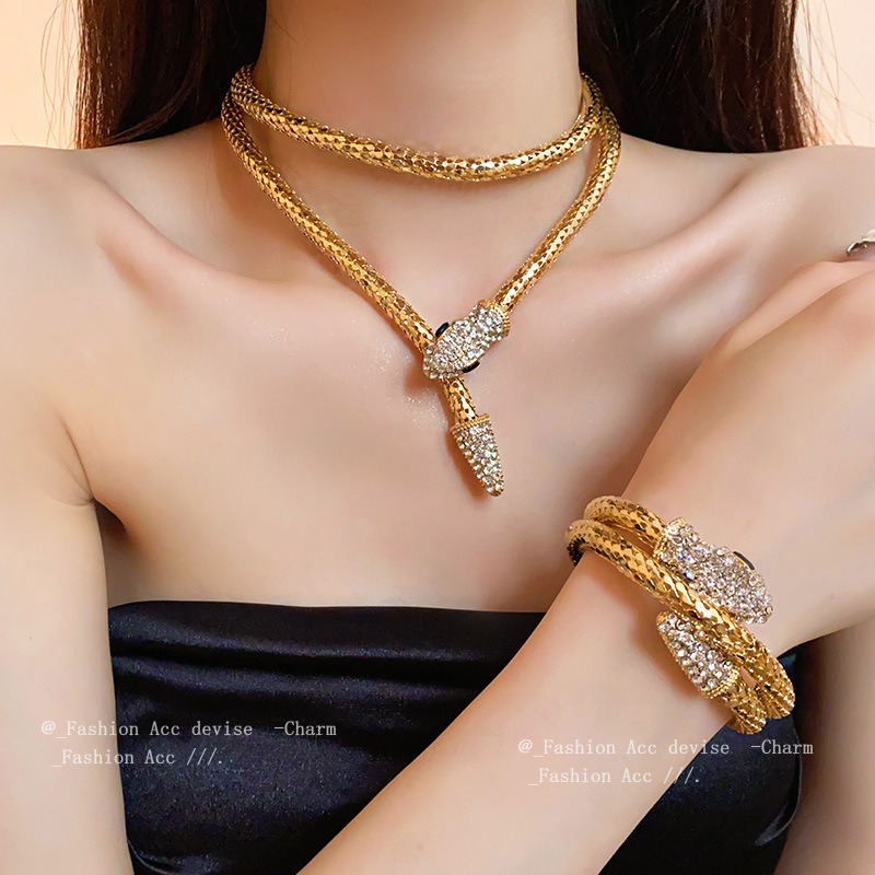 Luxury Snake Chain Necklace Sets Gold-Plated Mesh Choker with Crystal Rhinestone Snake Head Statement Fashion Jewelry