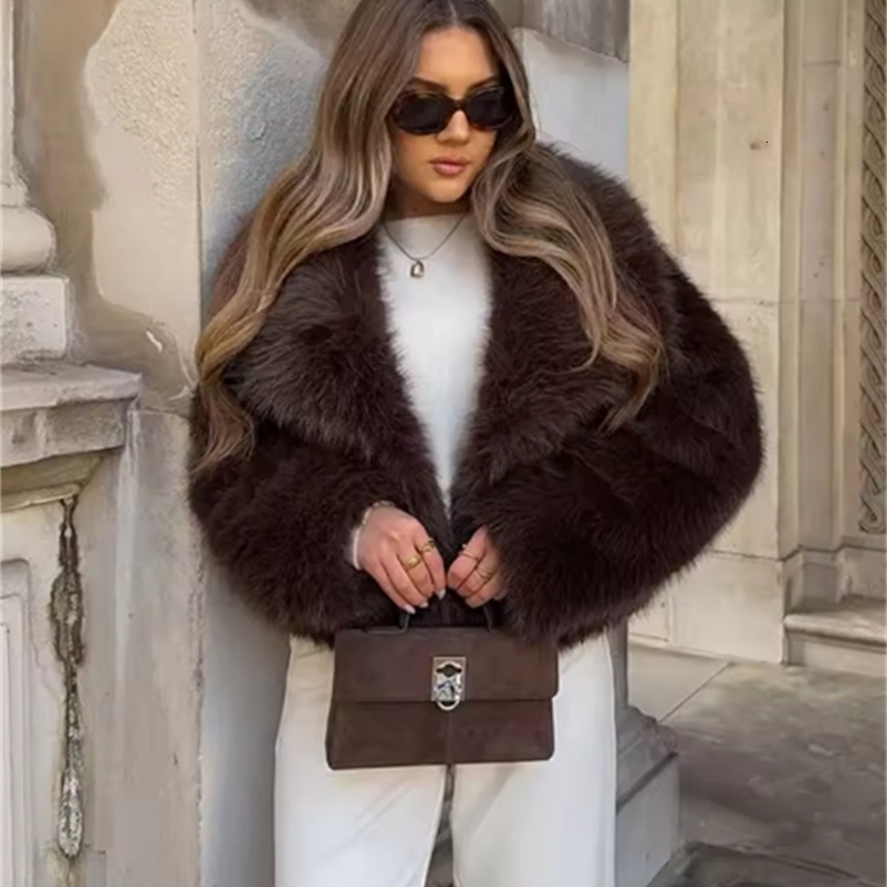 Women's casual faux fur collar short coat, loose plush long-sleeved warm women's jacket, autumn and winter women's business coat, out