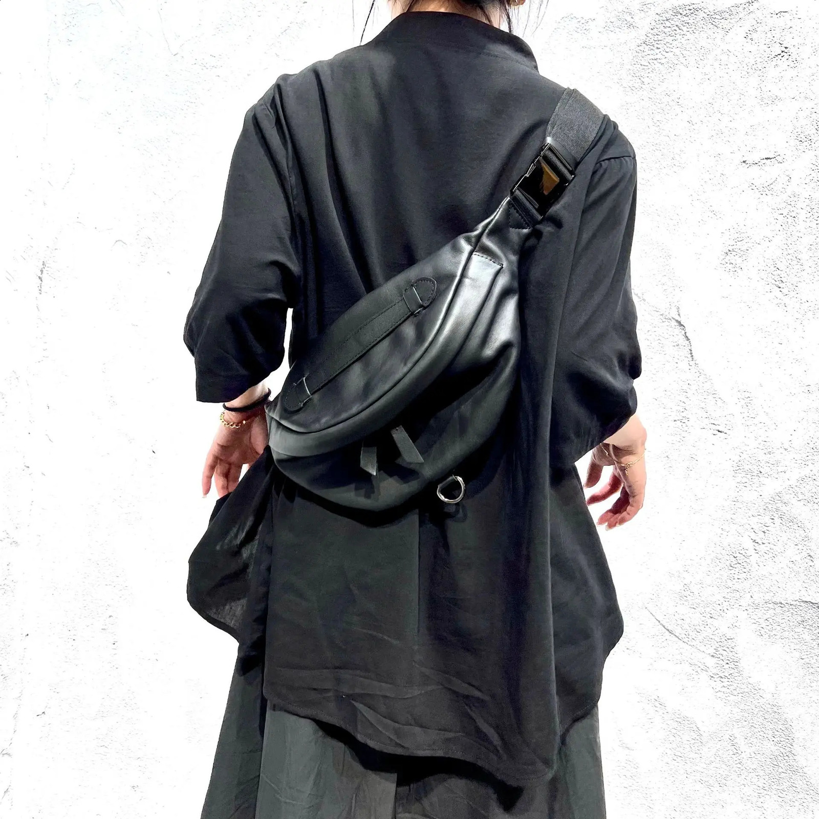 Handcrafted Genuine Top-Layer Leather Chest Bag for Women - Large Capacity Saddle Bag Casual Street-Style Messenger Bag 250815