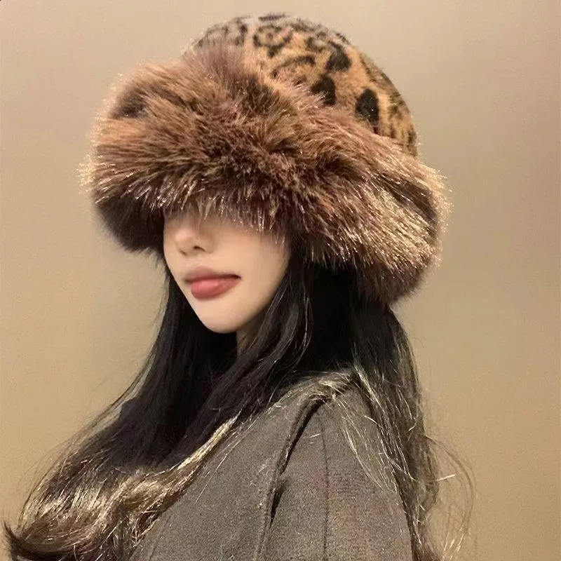Vintage Warm Women Mongolian Hat Leopard Print Fluffy Fur Fisherman Hats Ladies Winter Plush Warmer Basin Cap 250821