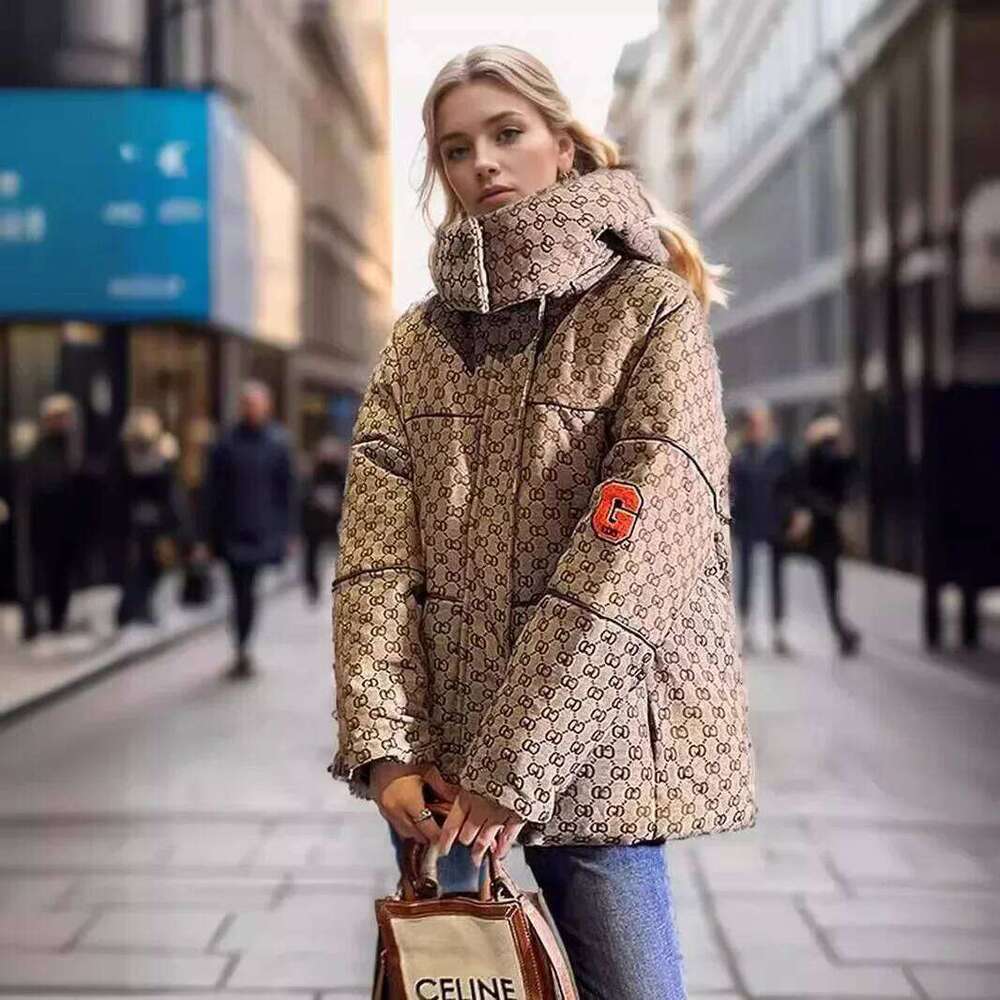 2025 Designer Clothes New Hooded Print Green Jacket Female Zippers Parkas Mujer Casual Puffer Winter Down Cotton Coats Women Chic Elegant