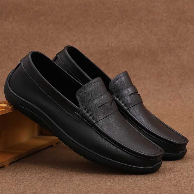 Genuine Leather Breathable Mocasines Casual Loafers Leather Shoes For Men Slip Formal Italian Driving Flat Mens ShoesXJ250827