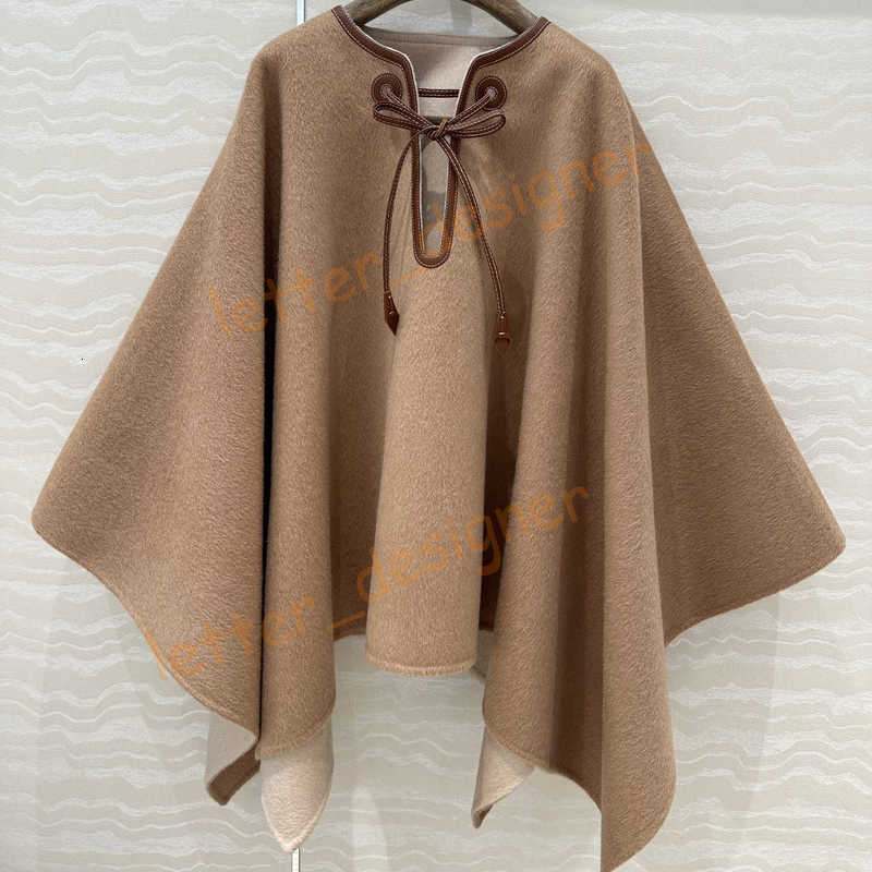 Luxury wool coat women designer High-end Quality wool blends Women's Cape Winter Coats short Jacket Loose One Size