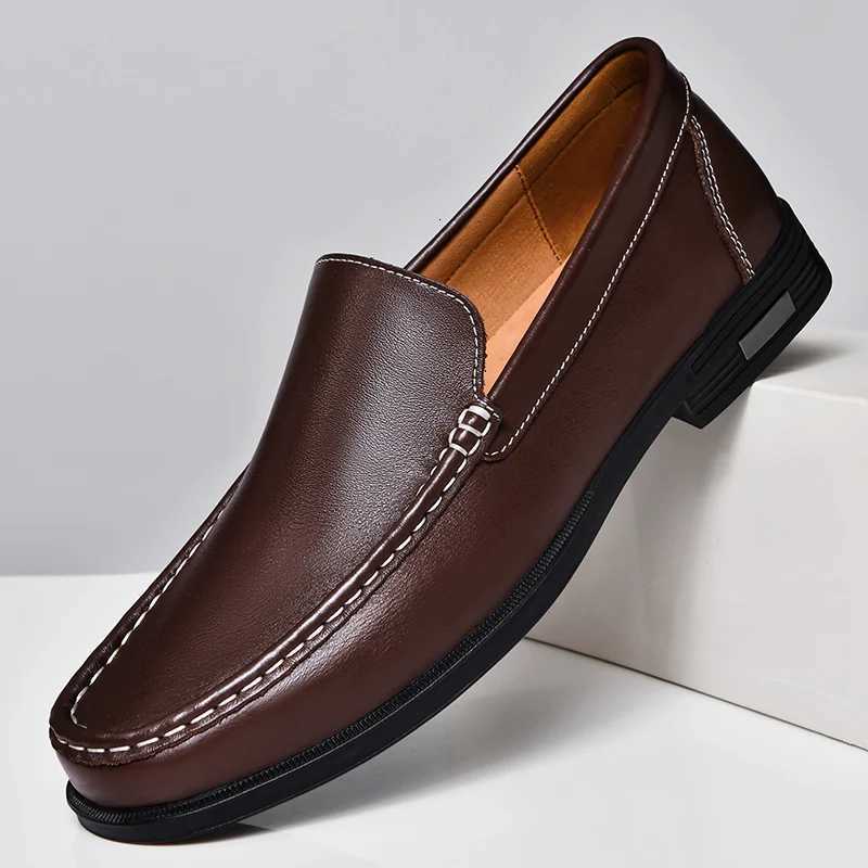 Summer Mens Perforated Leather Shoes Genuine Leather Loafers Men Footwear Formal Shoes Men Dress Shoes Breathable DrivingXJ250827
