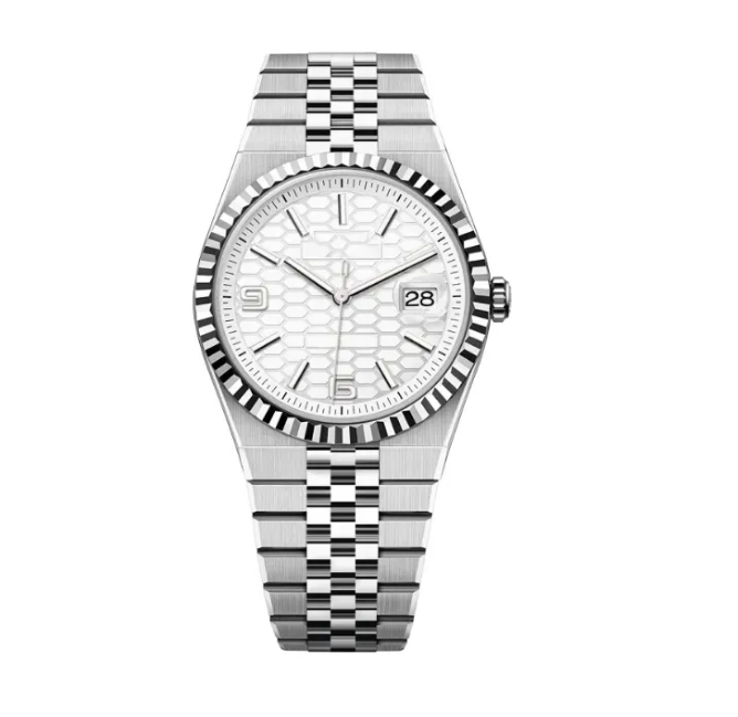 A classic designer, the 2025 new Land Dweller men's watch, with a 7135 movement and a 40MM dial, is a business water-resistant wristwatch
