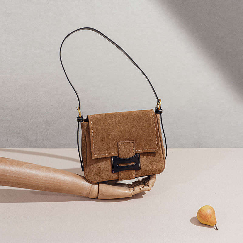 Luxury bag New Autumn Winter Suede Leather Messenger Fashionable High end Single Shoulder Crossbody Bag Commuting