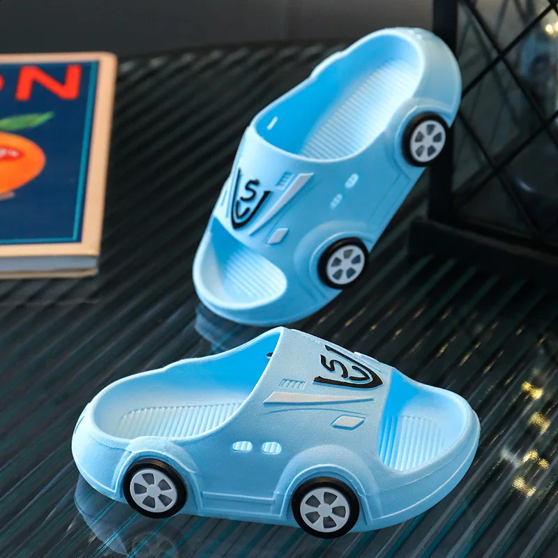 Childrens slippers summer boys and girls at home anti slip indoor handsome cartoon car childrens baby cool slippers250826