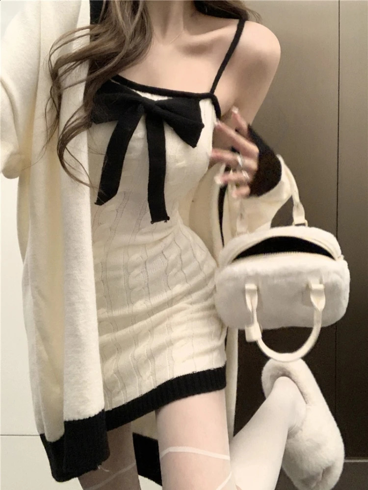 Elegant Knitted Two Piece Set Women Bow ner Sweet Party Dress Female Korean Style Sweater Mini Suit Winter 250827
