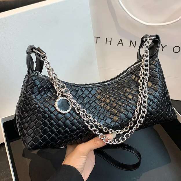 Designer Bags Light luxury leather woven armpit bag for women, autumn winter new versatile hand-held dumpling bag, high-end crossbody bag