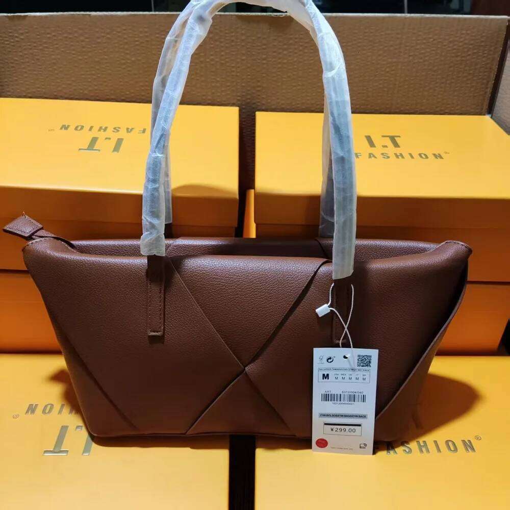 Hot Selling Hot Selling New Tote Fashion Versatile Weaving Decoration Large Capacity Zipper Handbag Cross Shoulder Bag Designer Bags Designer Bags