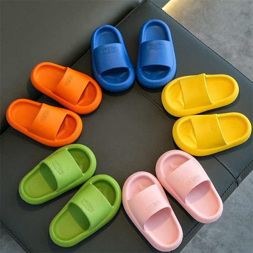 Summer Childrens Casual Slippers Solid Color Breathable NonSlip Home Bathroom Beach Kids Soft Slippers Boys Girls Indoor Shoes250826ww