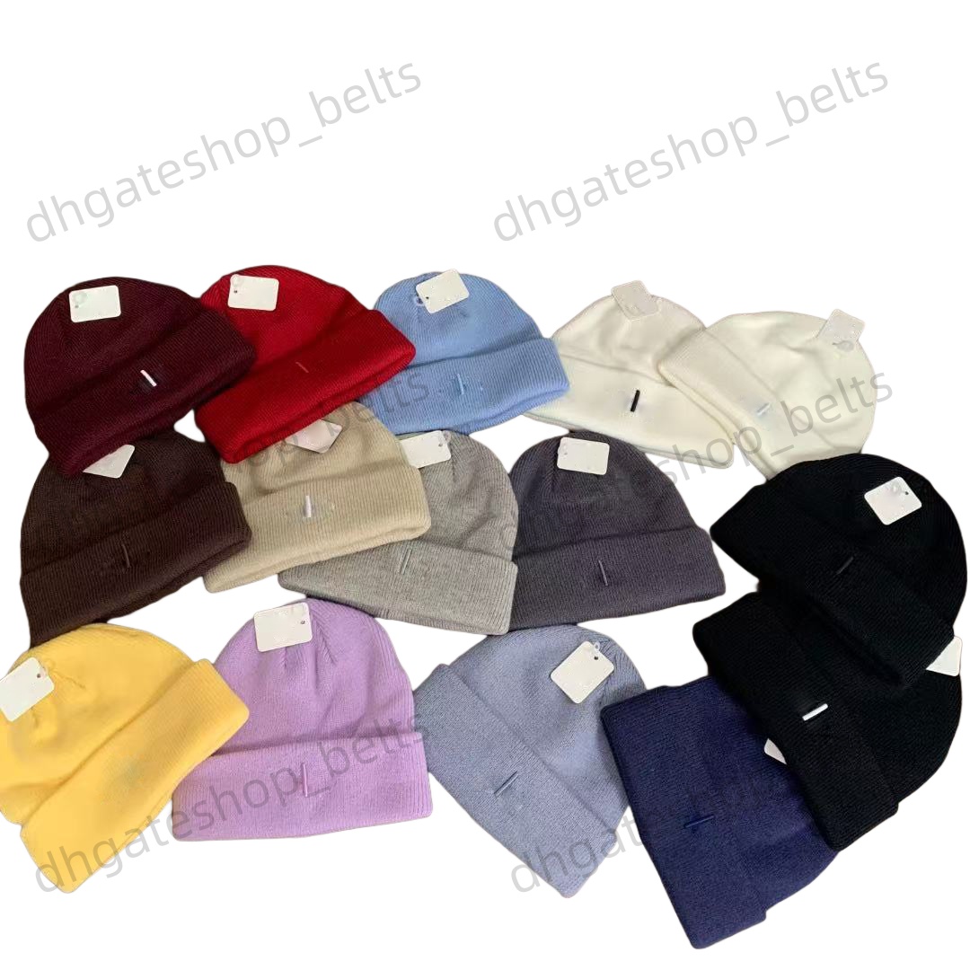 beanie for women designer hat mens hat thick women beanie yoga caps autumn winter outdoor warm knitted hat street hat embroidery knight high quality