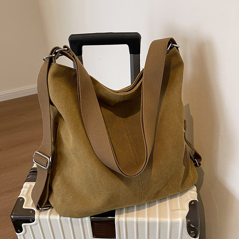 Top Brand High Quality New Style Free Delivery Designer Bag Lightweight Fashion Bag 2025 New Tote Bag Backpack Canvas Commuter Bag New Free Delivery