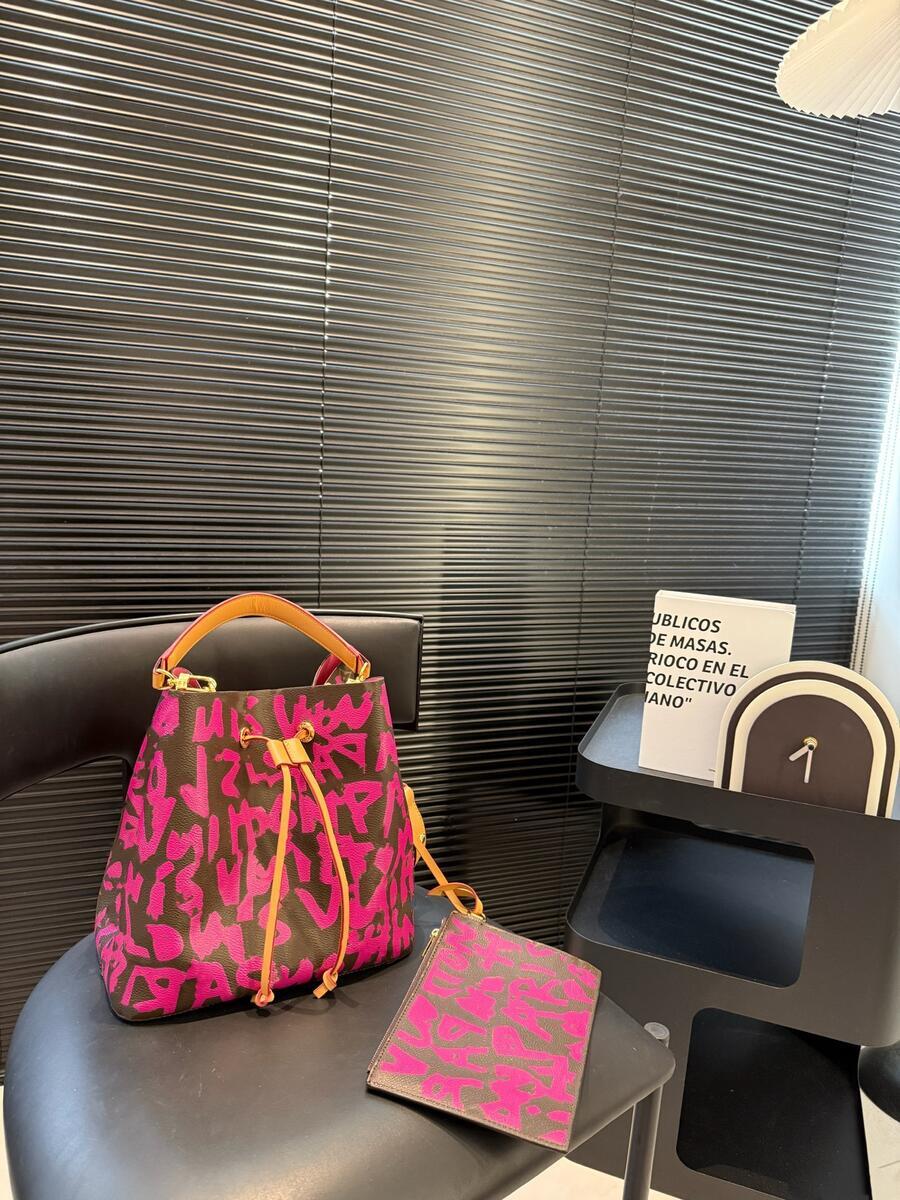 Women leather neonoes bucket pink graffiti leather shoulder bags designer handbags purse female messenger bag tote fashion crossbody bag M44022 M448