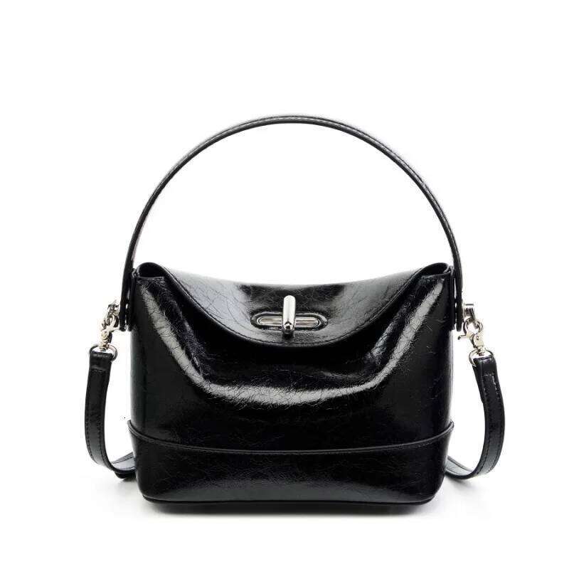 Genuine Leather Mini Pillow New Niche Design Top Layer Cowhide Commuter One Shoulder Crossbody Bag Simple Women Handbag