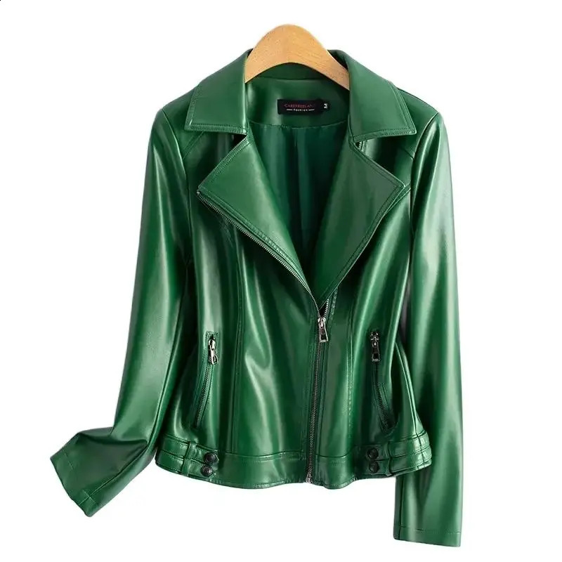 Streetwear Womens 2nd Layer Sheepskin Jacket Genuine Leather Short Coat Autumn Winter Green Moto Biker Outerwear Casual Tops 250827