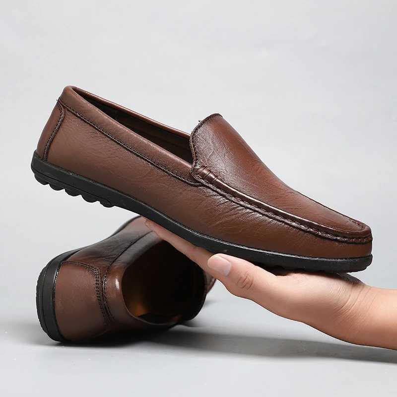 Genuine Leather Men Shoes Casual Luxury Brand Men Loafers Italian Breathable Slip Men Driving Shoes Mens ShoesXJ250827