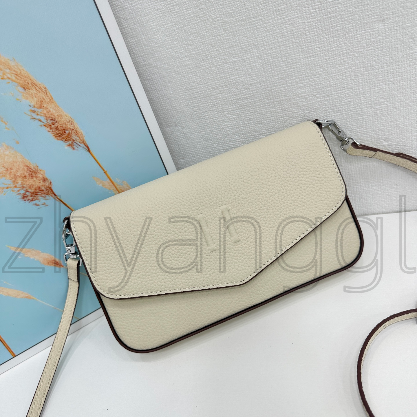 Mirror quality genuine leather crossbody bag Luxury Designer bag Envelope Wallet Metal chain envelope bag fashion handbag Shoulder bags Womens Clutc