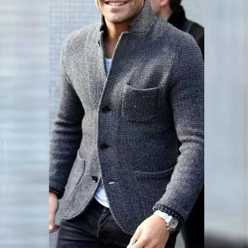 Vintage Long Sleeve Stand Collar Men Coat Winter Casual Solid Color Single Breasted Jacket Mens Fashion Slim Fit Thickened CoatsXJ250827