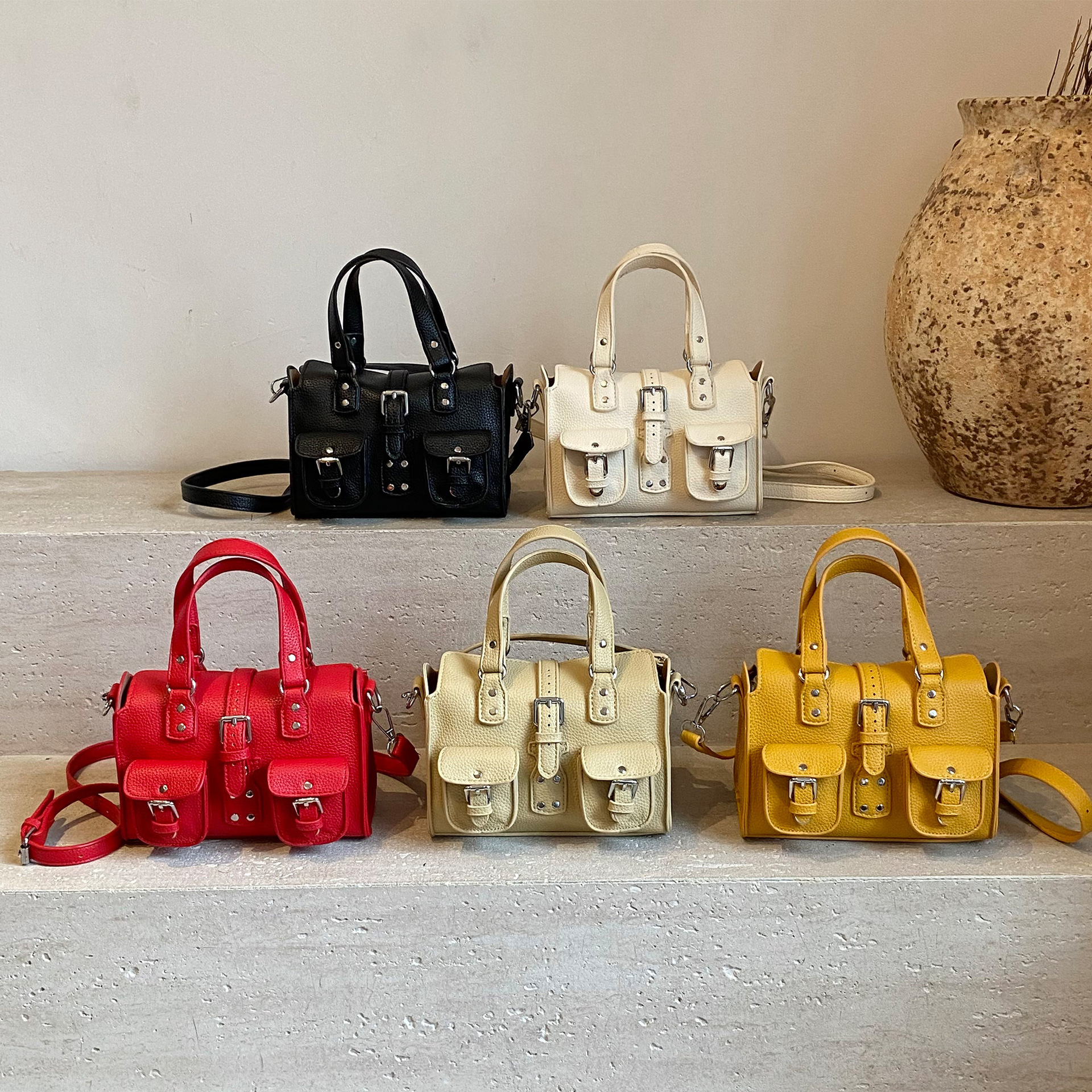 Top Brand High Quality New Style Free Delivery Designer Bag Cross-Border Fashion Biker Single Casual Textured Popular Crossbody Bag New Free Deliver