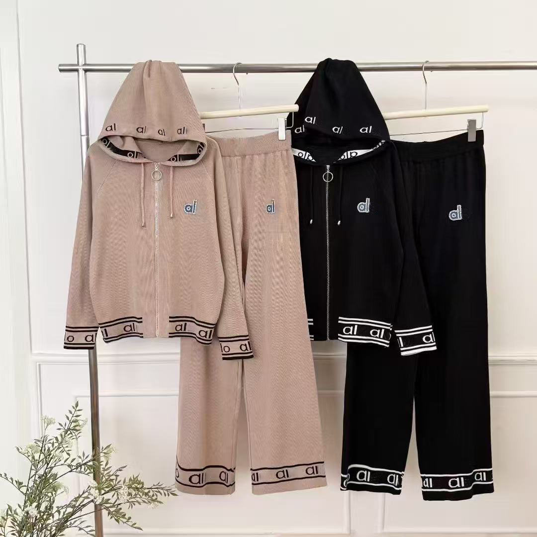 2025 Spring and Autumn Leisure hooded knit cardigan with contrasting letters and two-piece high waist wide-leg pants