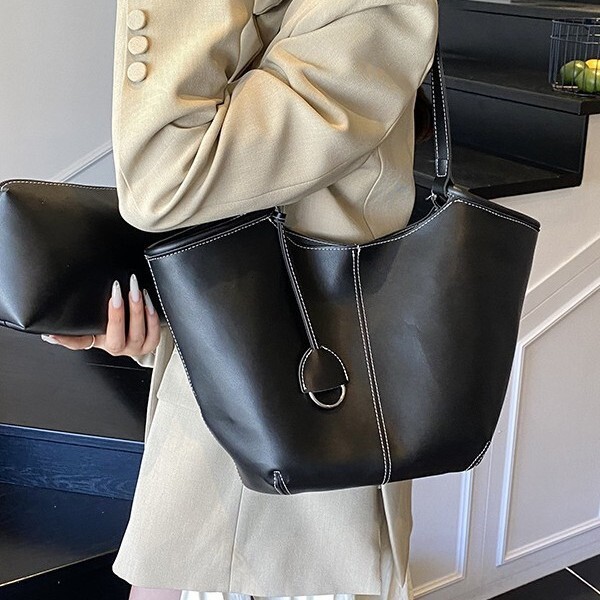 2025 Autumn Winter Korean Style Underarm Tote Large Capacity Women Commuting High-end Feel Single Shoulder Big Mother Bag