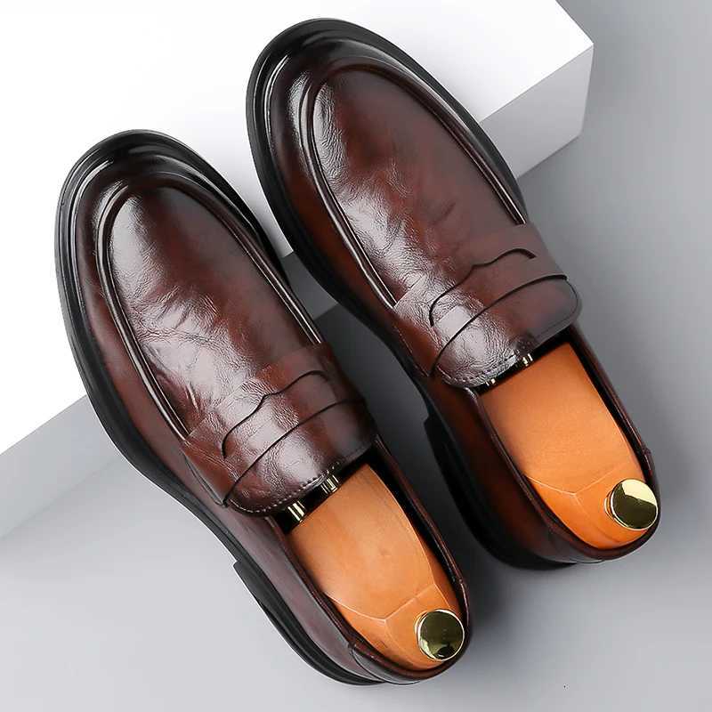 igh Quality Fiable Loafers Leather Men Business Formal Casual Leather Shoes Spring Men Soft and Comfortable Leather ShoesXJ250827