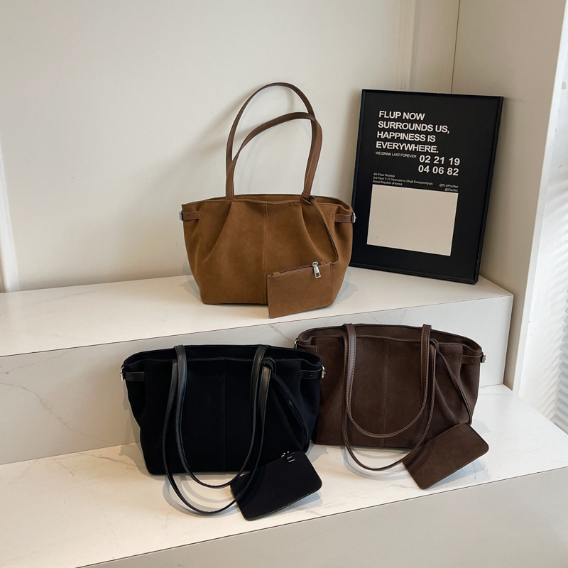 Top Brand High Quality New Style Free Delivery Designer Korean Version Niche Tote Fashion Retro Style Shoulder High-end Casual Handbag New Free Deli