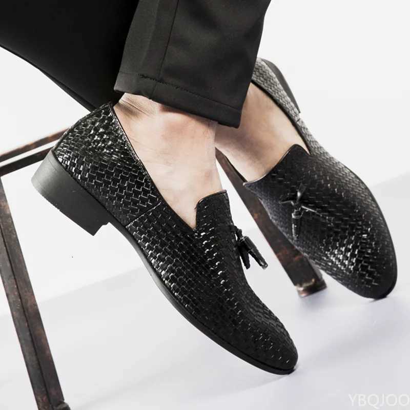 2022 Fi Autumn New Net Celebrity Hotselling Allmah Atmospheric Woven Leather Shoes for MenXJ250827