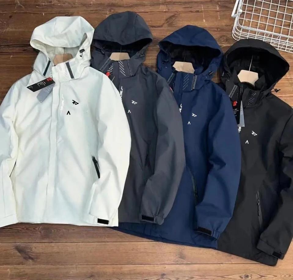 Men's three-layer outdoor zipper jacket, waterproof and warm sports jacket, men's waterproof and lightweight hiking jacket, windproof hiki
