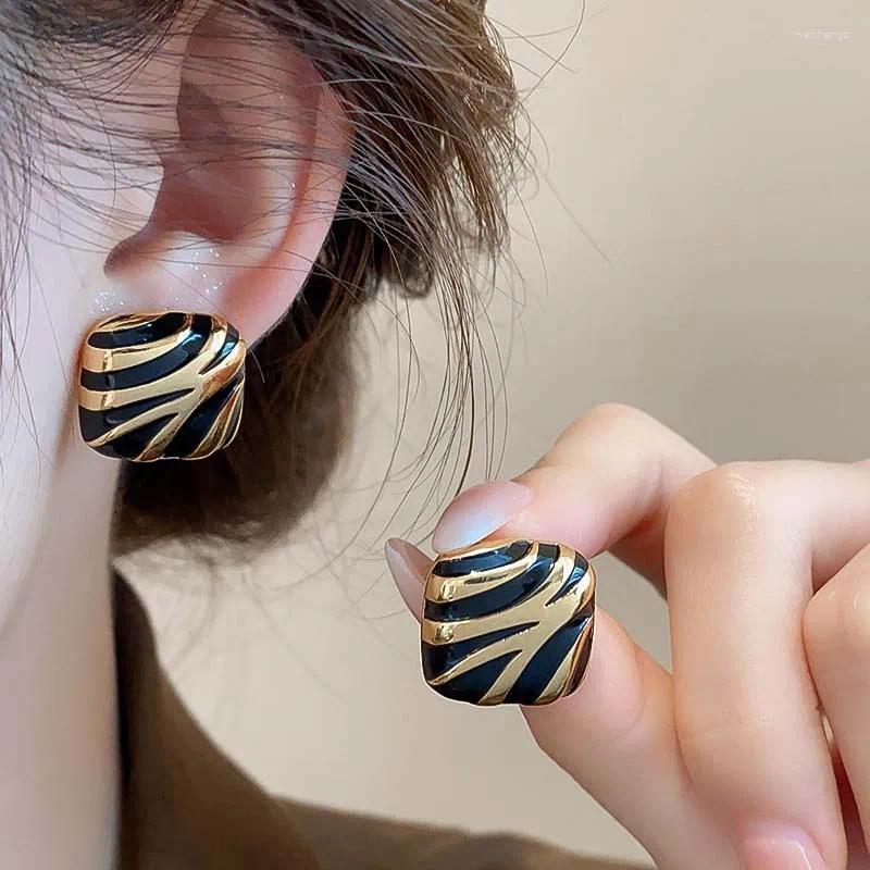 Stud Earrings Vintage Leopard Print Square For Women Metal Stripe Geometric Personality Aesthetic Jewelry Accessories