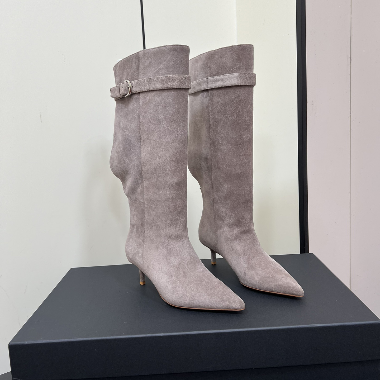 Luxury women knee high boots Buckle Strap leather tall boot Designer brand stiletto heel knee boot Top quality slip on pointed toes Fashion Boots Fa