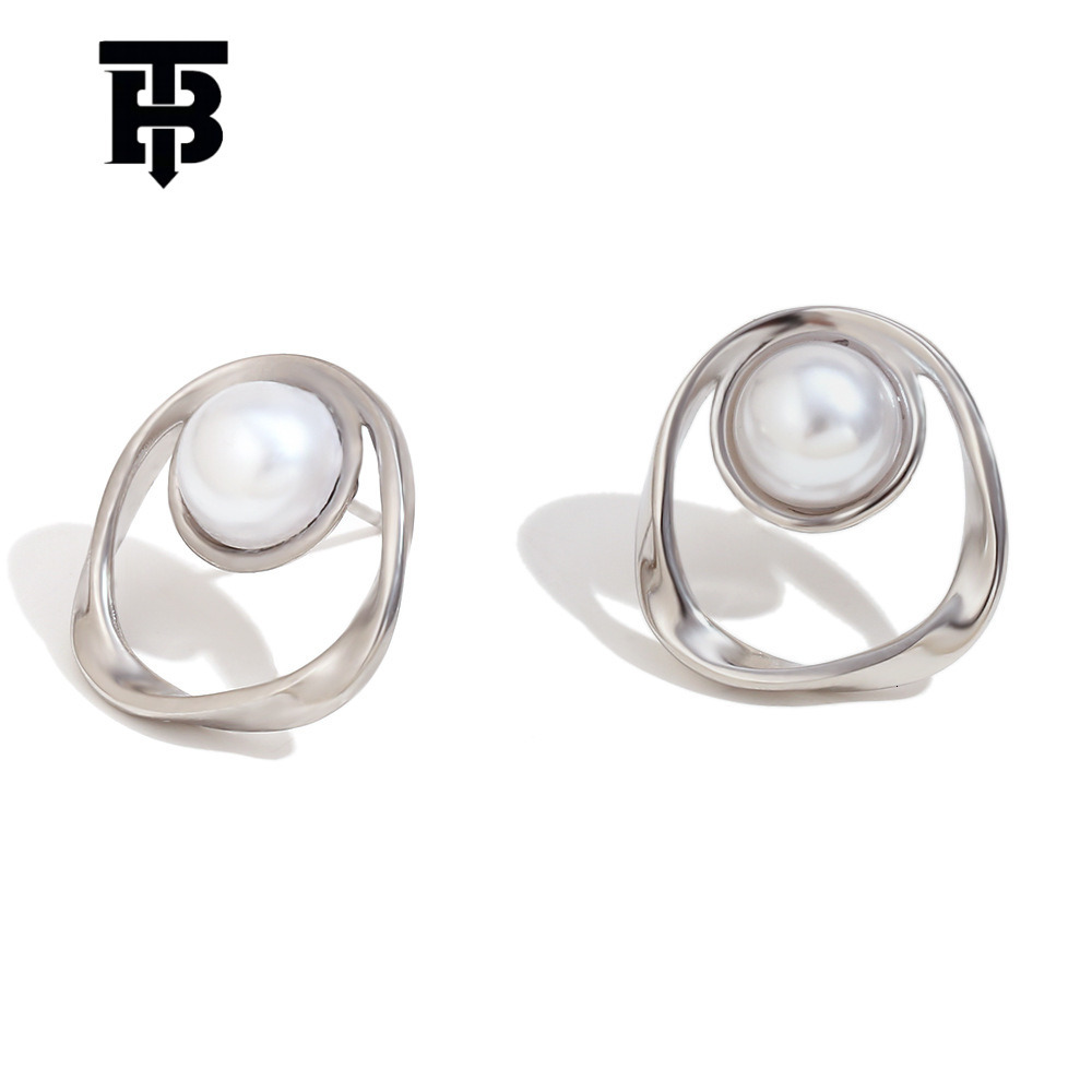 Free Shipping For New Designer Accessories Niche Design Personality High-end Earrings Stainless Steel 18K Gold Plated Geometric Petal Stud Earrings