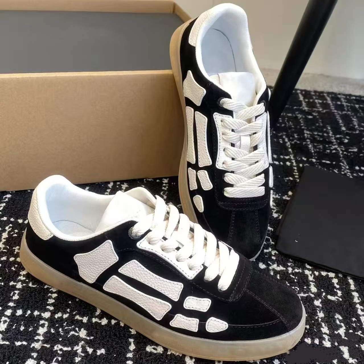 Luxury sneakers Women Man Designer shoe The Pacific platform loafers sac Fashion Leisure Suede Leather youth bone Trainers Outdoor running walk spor