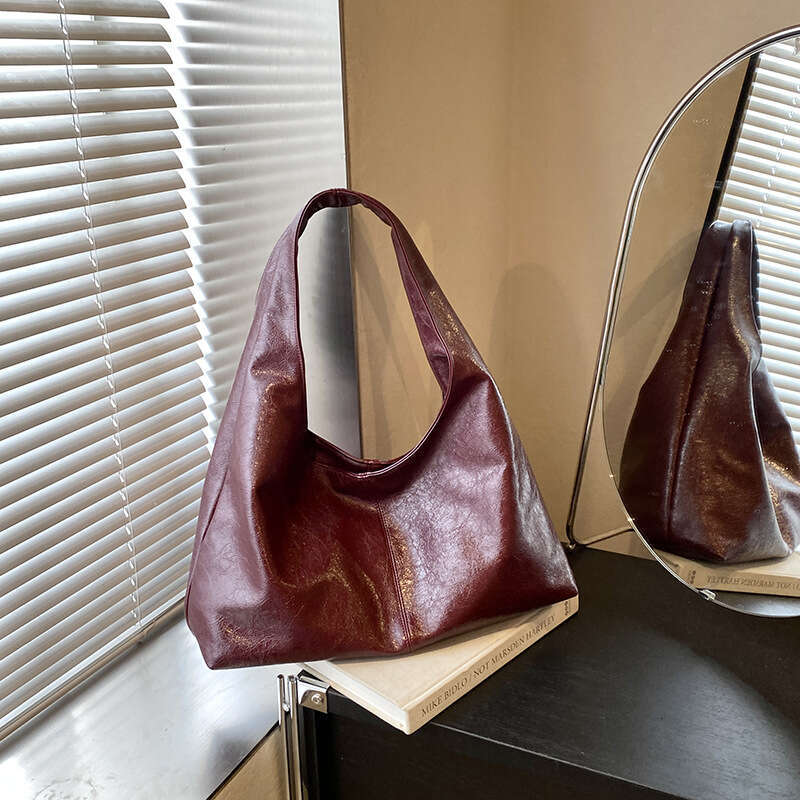 Vintage Commuter New Fashion Versatile Retro Tote High-end Large Capacity Underarm Bag for Women