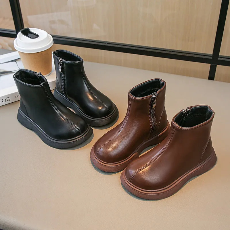 Children Fashion Boots Simple Girls Ankle Boot Black Kids Short Leather Boots Side Zipper Thick Bottom Autumn Winter 2024 250828