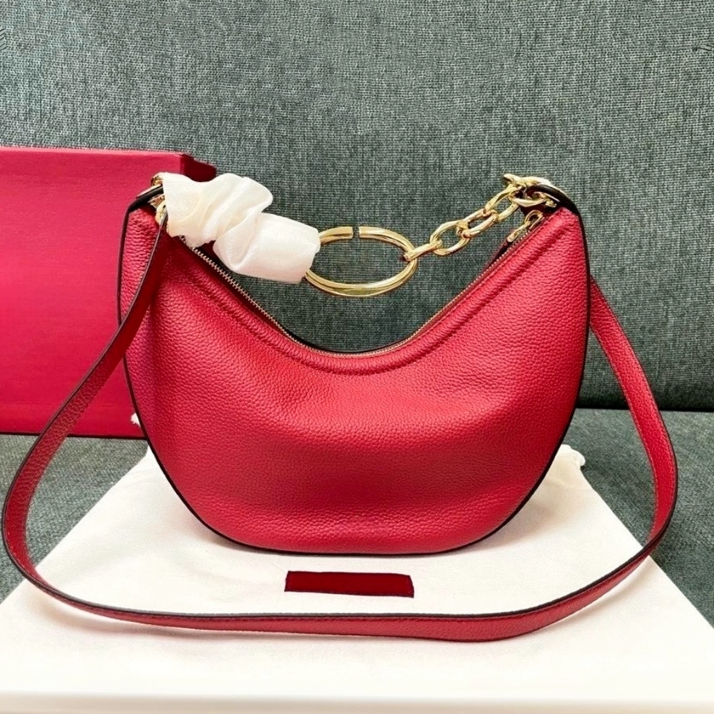 Designer luxury brand crescent bag 10A mirror quality, fashionable lady crossbody bag, first layer cowhide fabric, gold chain with detachable leathe