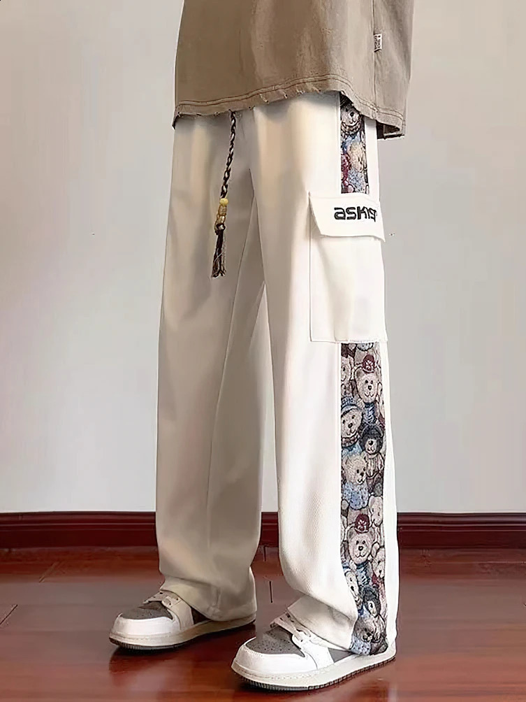 Japanese Anime Wide leg Straight Cargo Pants Men Streetwear Baggy Long Trousers Cotton Casual Patchwork Student 250827