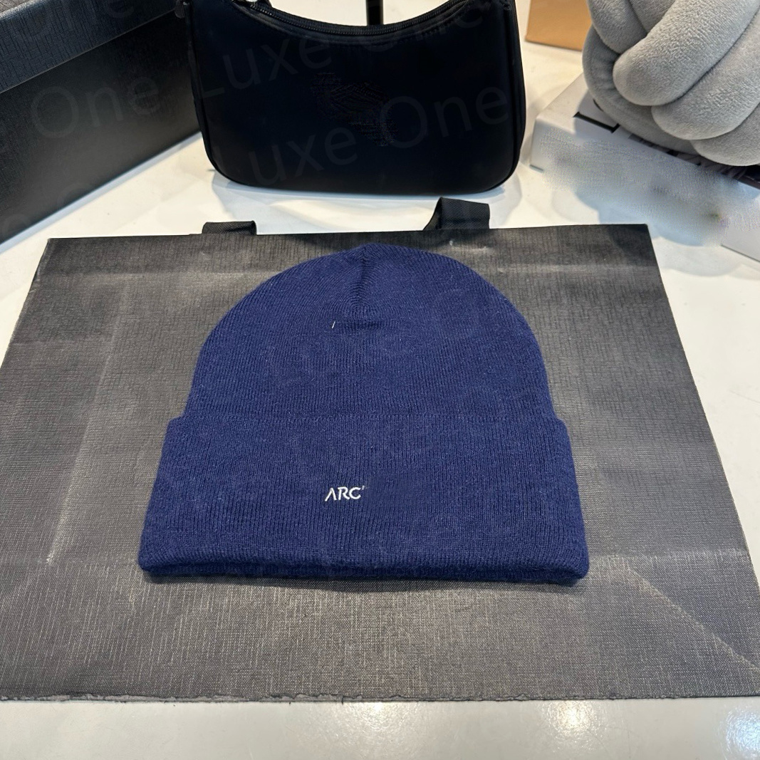 Beanie Designer Beanie Luxury Beanie With Letter Design Bird Beanie Fashion Leisure Versatile Beanie Unisex Warm Hat Winter Beanie Christmas Gift 8