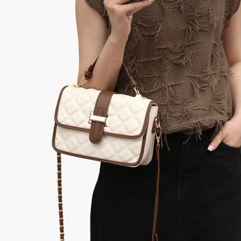 Small Square Women's Handbag Fashion Quilted Chain Crossbody for Office Ladies Versatile Shoulder Bag