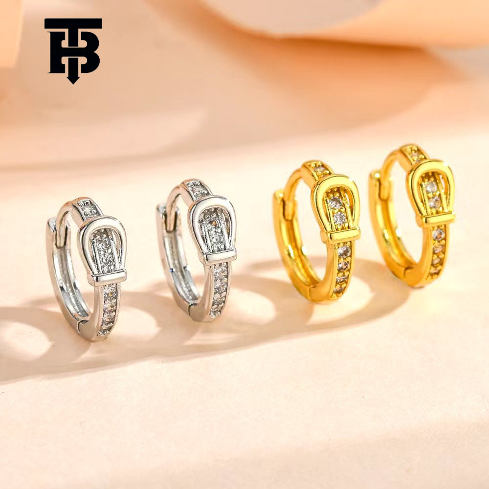 Free Shipping For New Designer Accessories Horseshoe Earrings High-end Versatile Minimalist Design Simple Small Belt Buckle Personality Trendy Cool